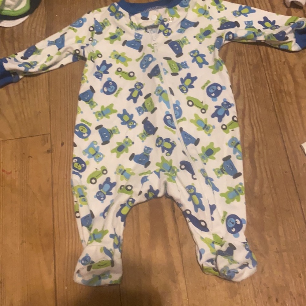 0-3 month bundle - Picture 7 of 7